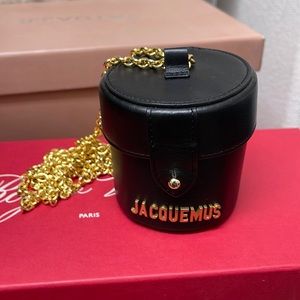 JACQUEMUS vanity logo cylinder box bag MINI